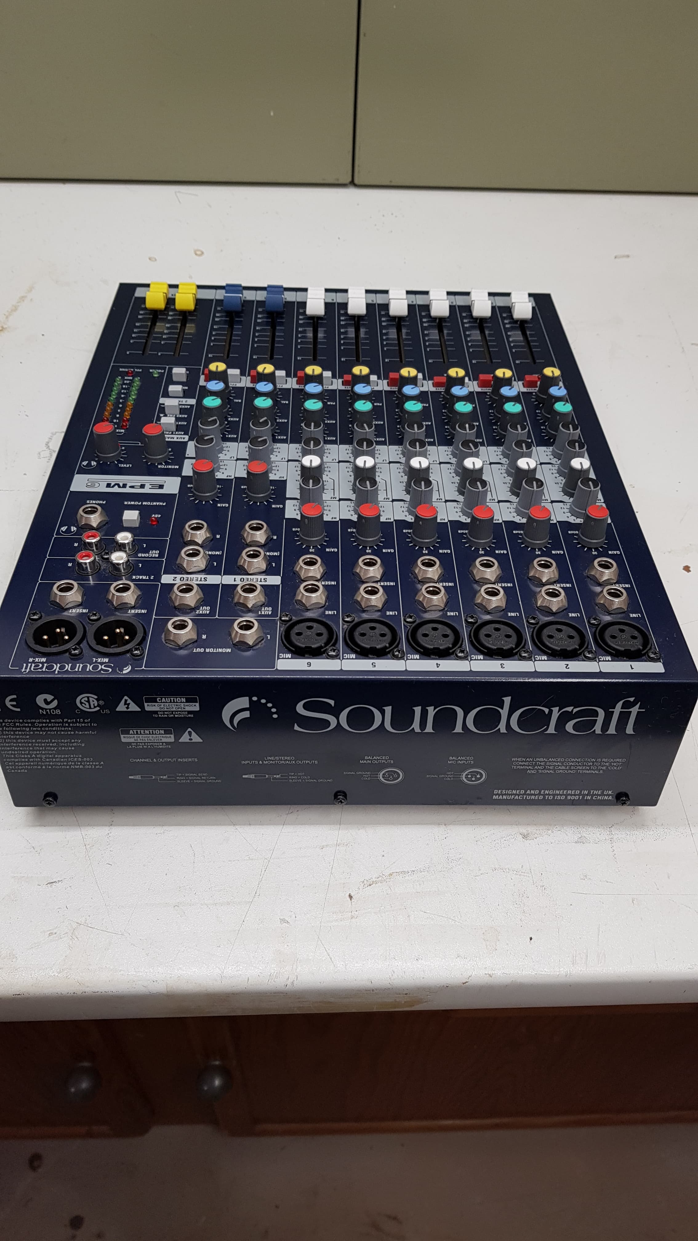 Soundcraft EPM6 2
