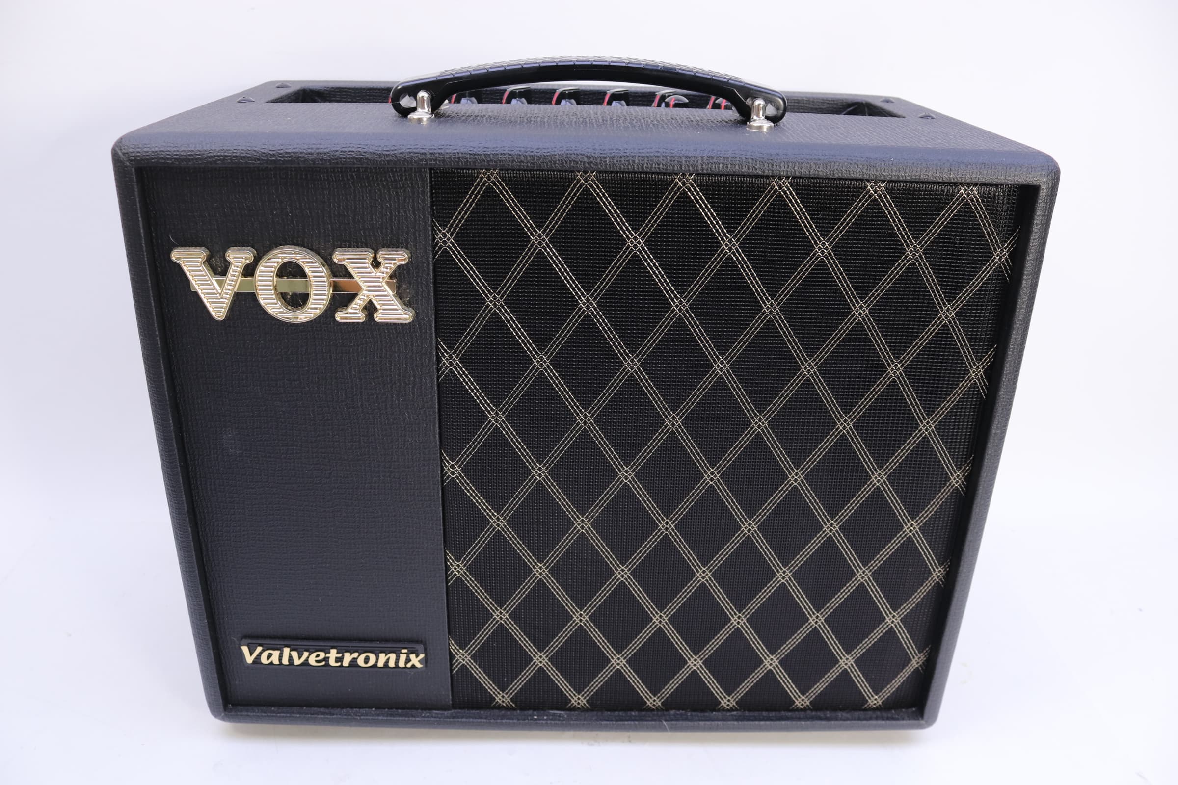 vox valtvetronix guitar amp